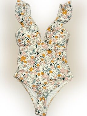 NWT BREASTFEEDING 🤱 TOP Ruffle-Sleeve Floral One-Piece Swimsuit